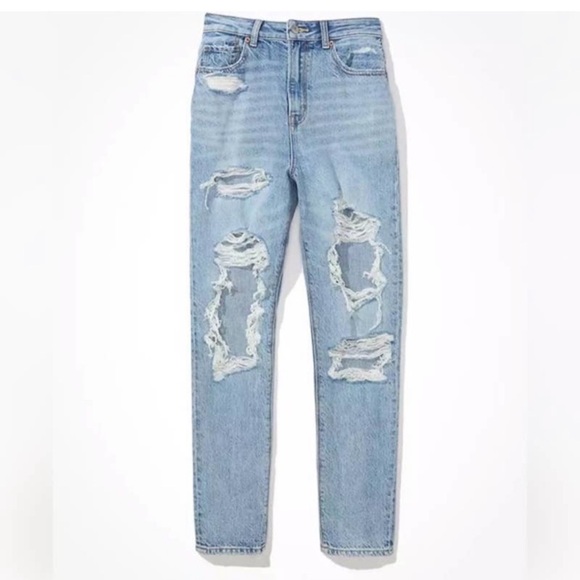 American Eagle Highest Rise Distressed Mom Jeans Sz 4 Long - Picture 2 of 10